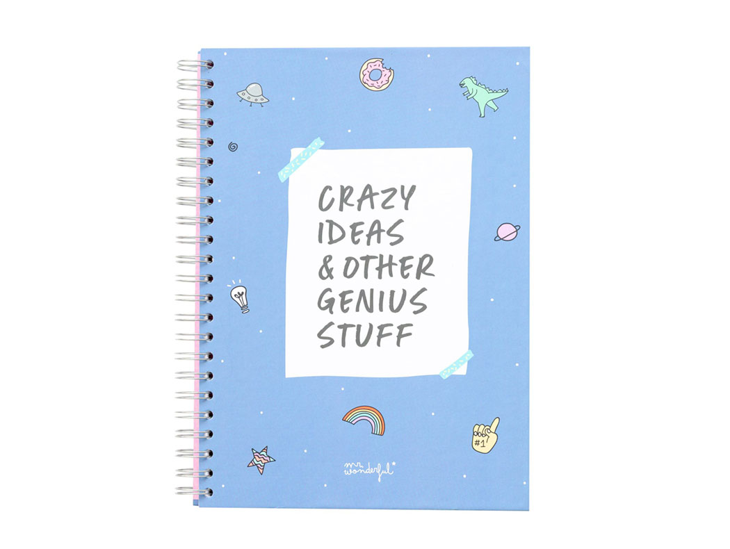caderno com frases